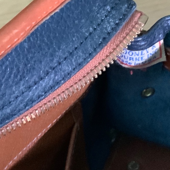 Rare Vintage Dooney and Bourke AWL Crossbody Shoulder Purse Blue With Brown Trim - Picture 5 of 10